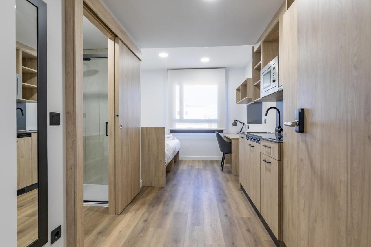 Micampus Xaudaro Student Residence Madrid Exterior foto