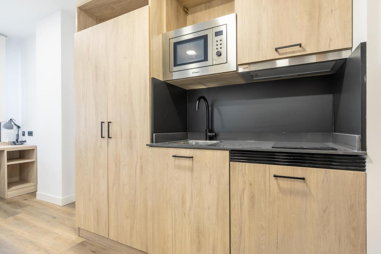 Micampus Xaudaro Student Residence Madrid Exterior foto